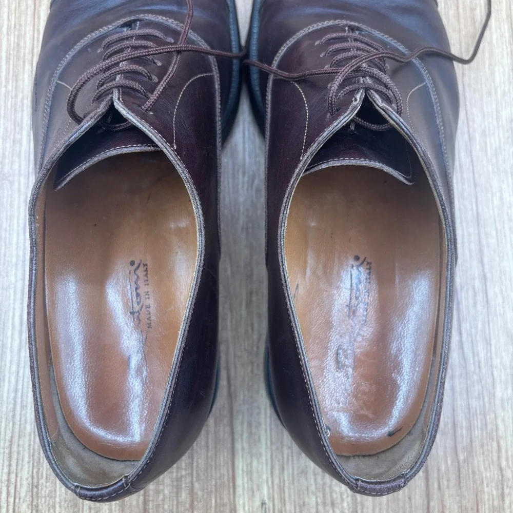 Santoni leather oxfords